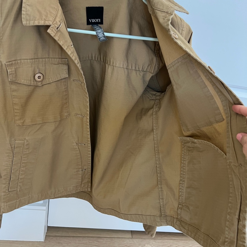 Vuori Women's Ripstop Utility Jacket - Picture 6 of 8